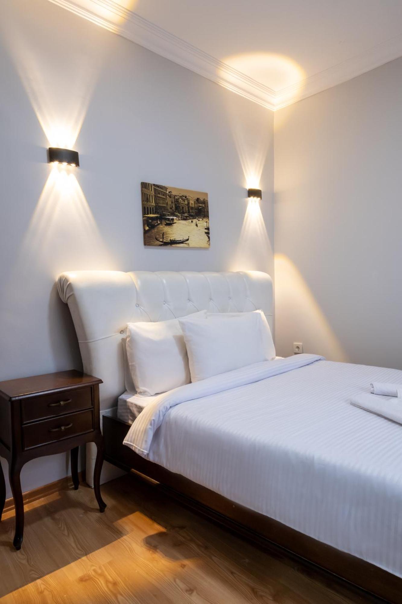 Istanblue Taksim Apart Hotel Стамбул Экстерьер фото